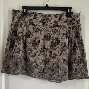 Rue 21 Floral Mini Skirt with Eyelet Lace Size L